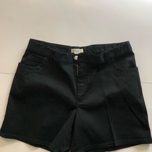 Cherokee 2 women shorts black and cream color  khaki )